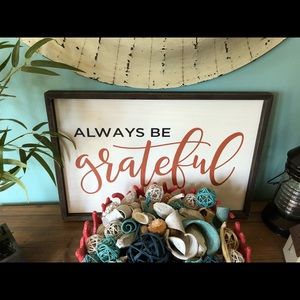 Meet your Posher, Holly